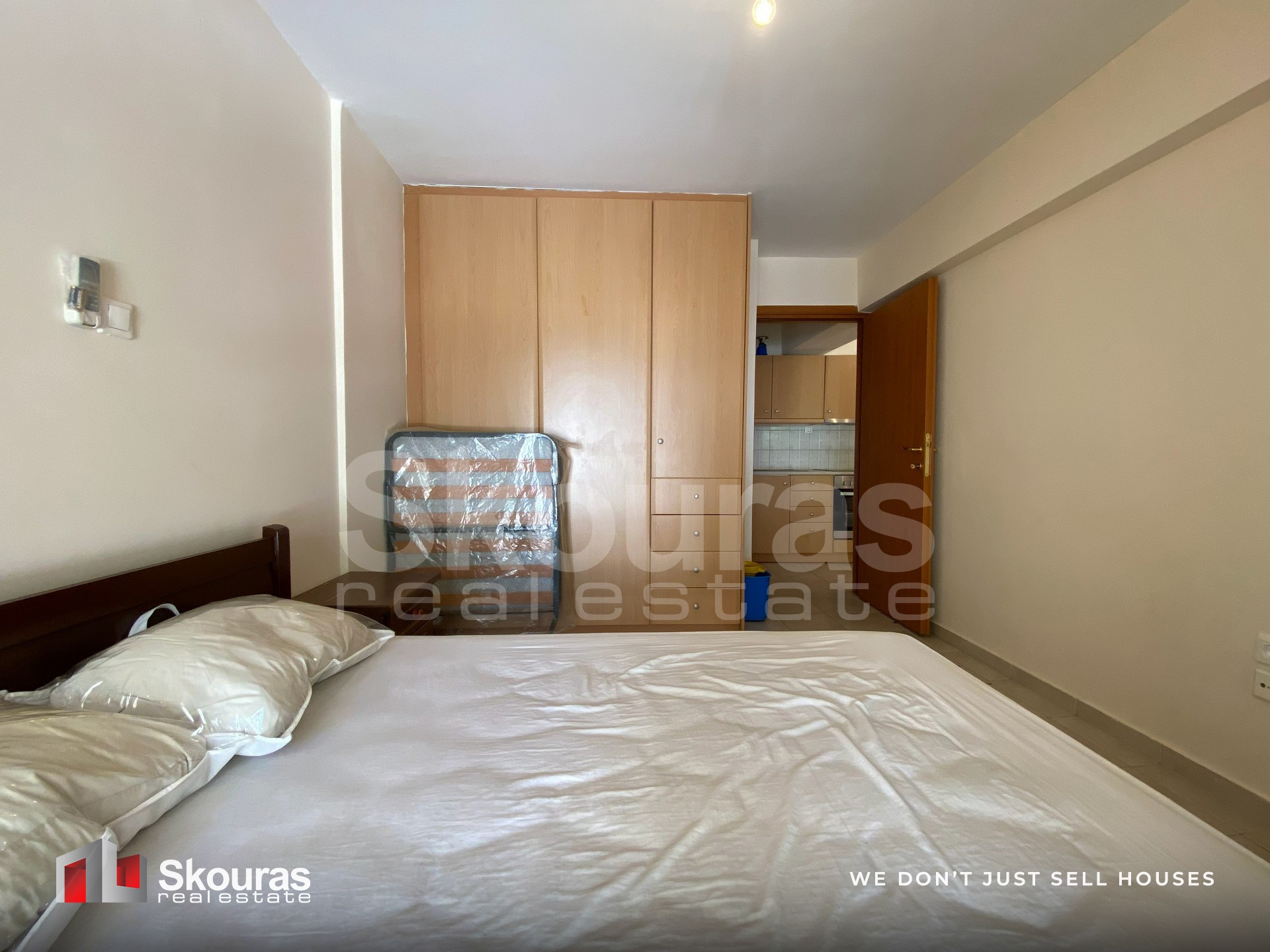 Gallery image 16
