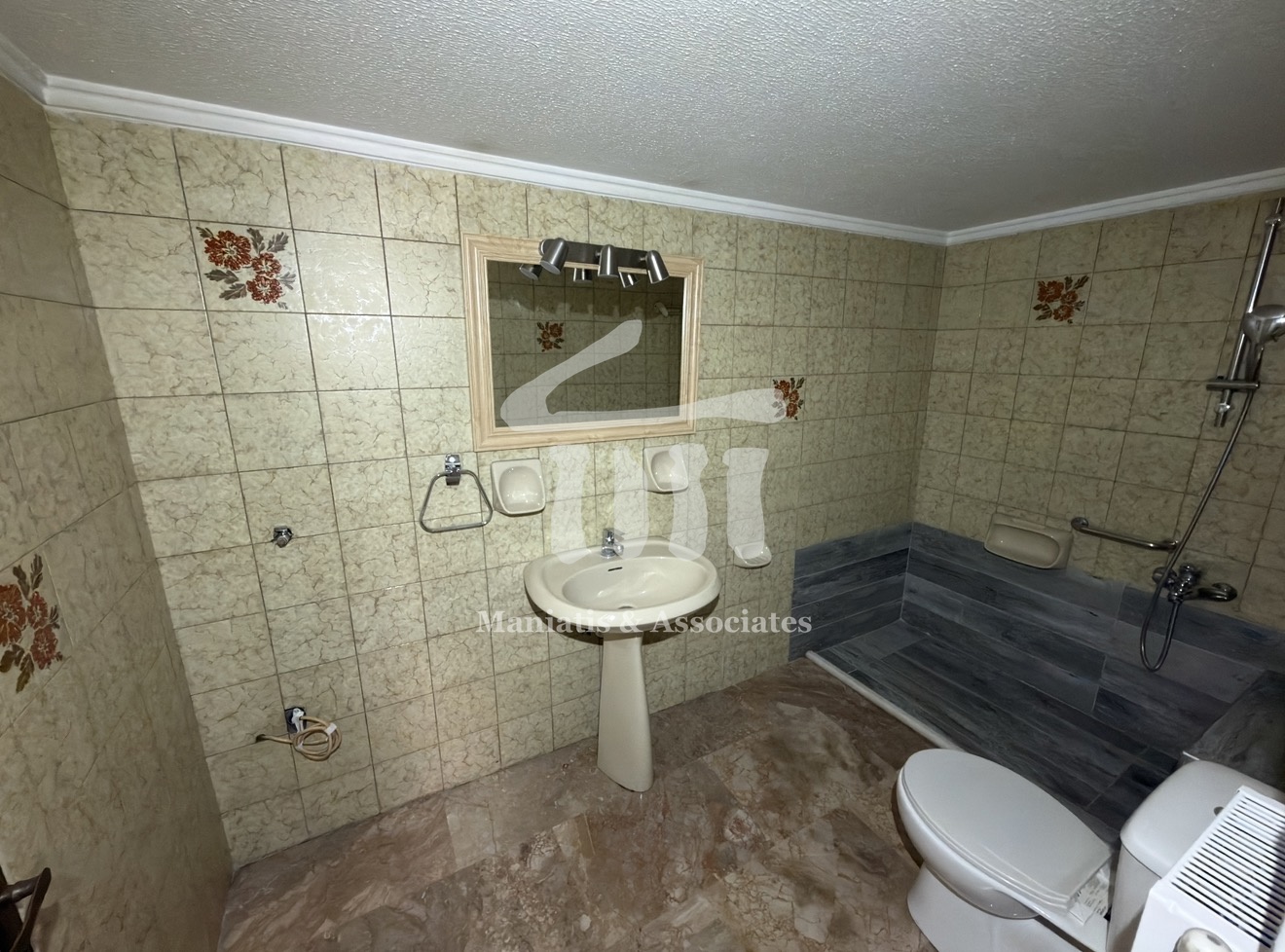 Gallery image 11