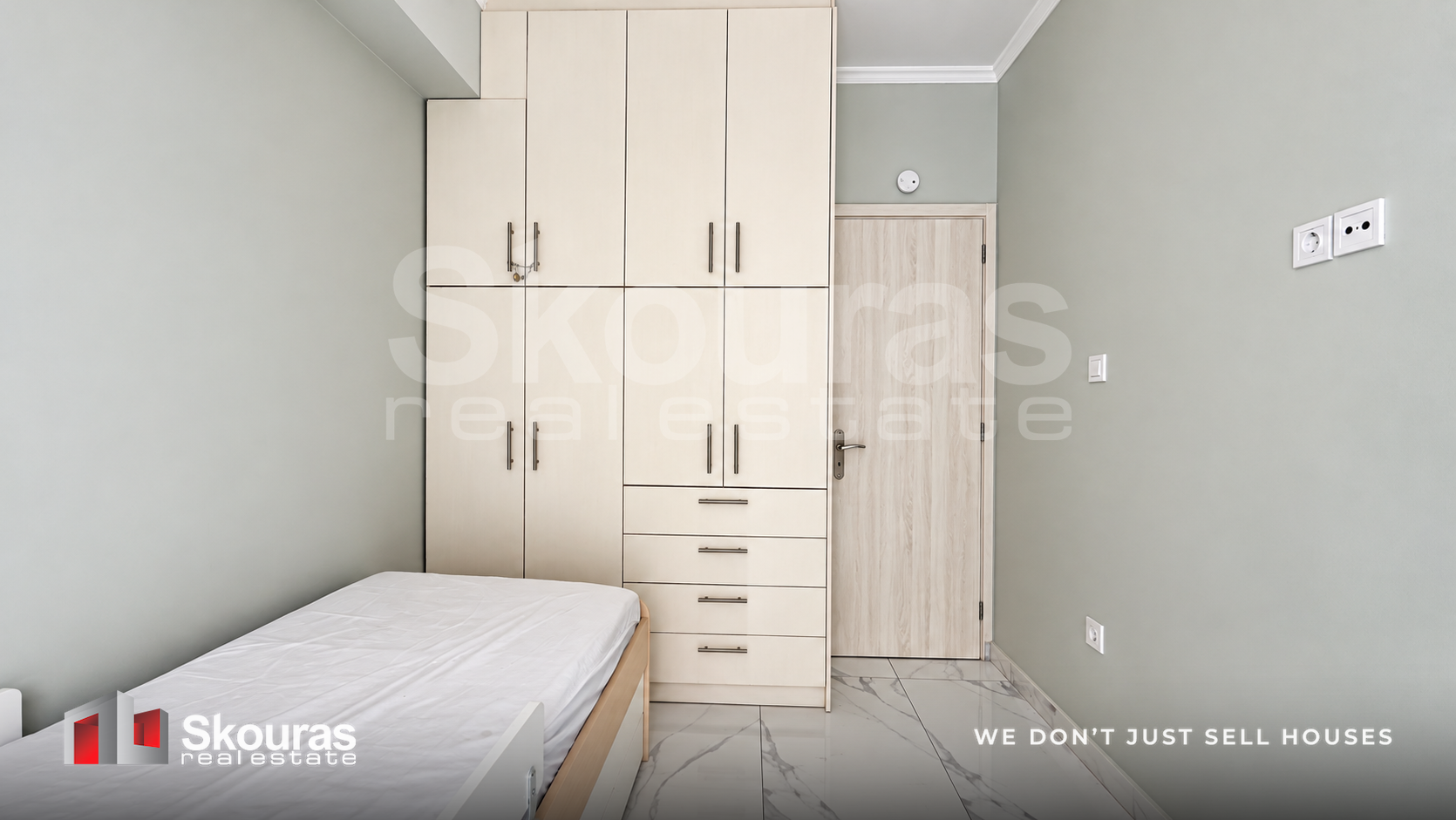Gallery image 13
