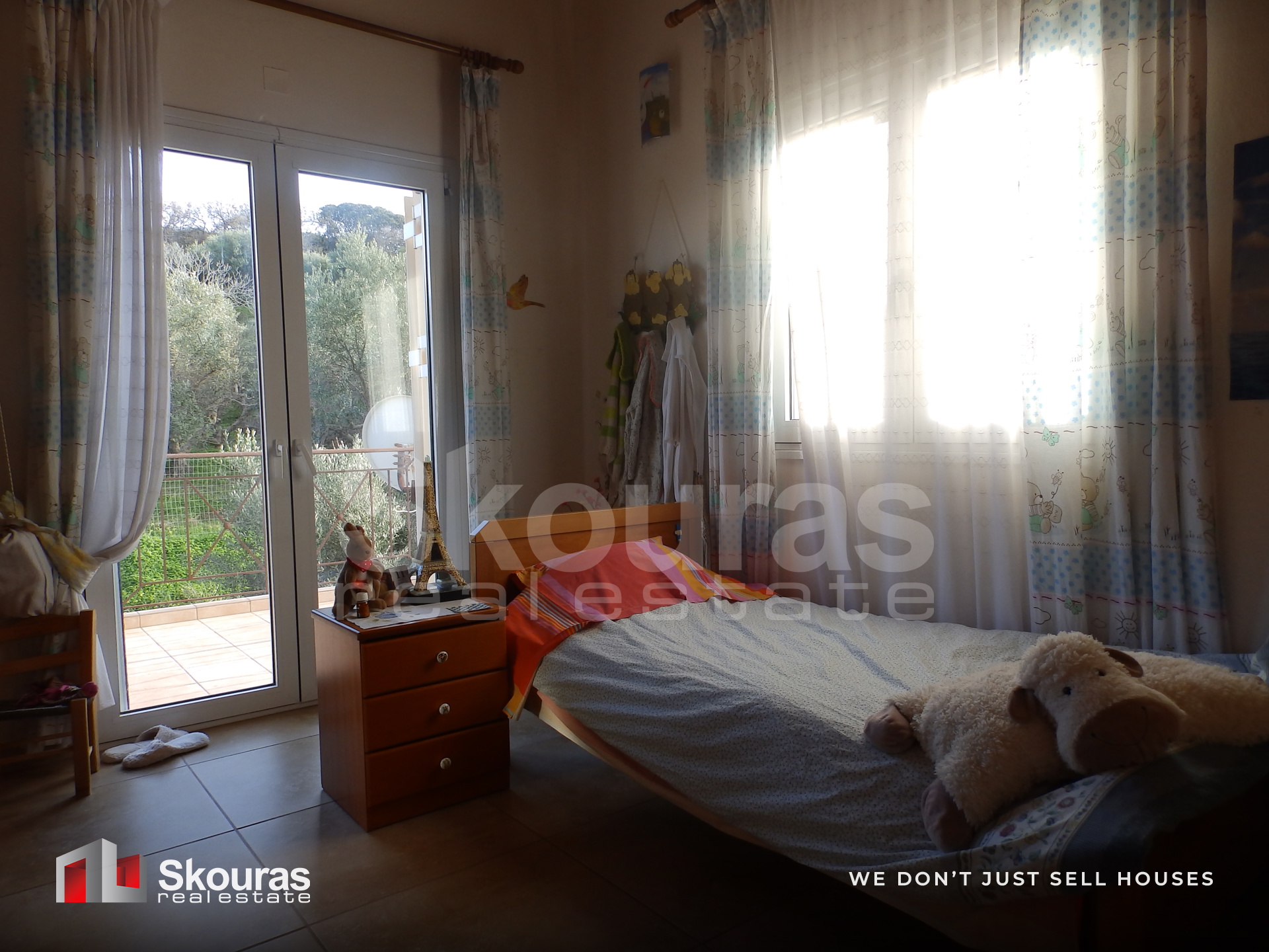 Gallery image 14