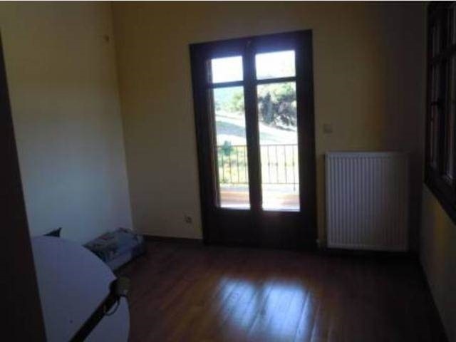 Gallery image 13