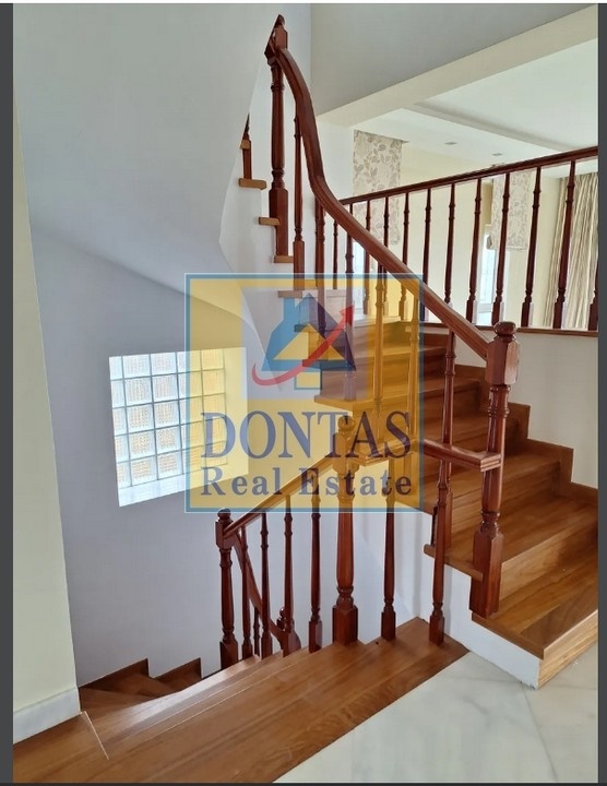 Gallery image 14