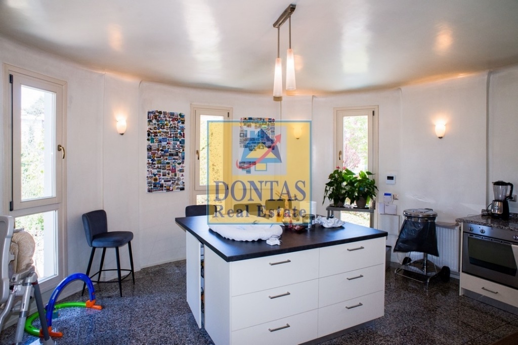 Gallery image 9