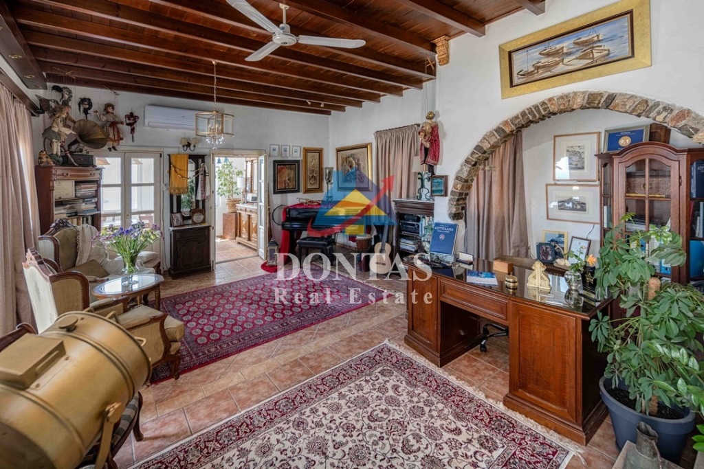 Gallery image 16