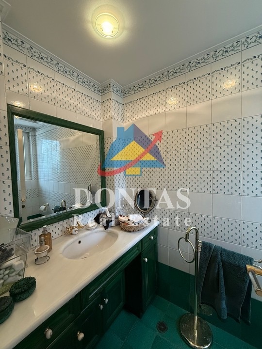 Gallery image 14