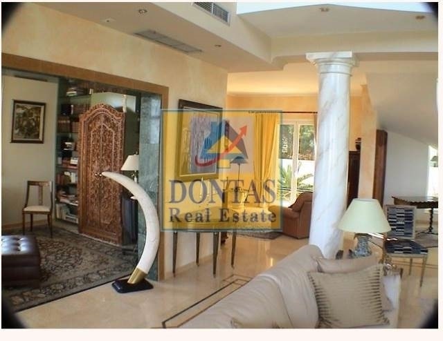 Gallery image 16