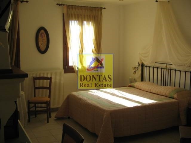 Gallery image 11