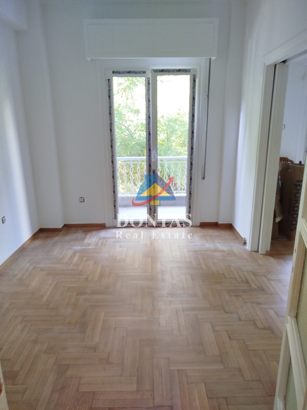 Gallery image 16
