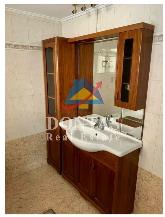 Gallery image 36