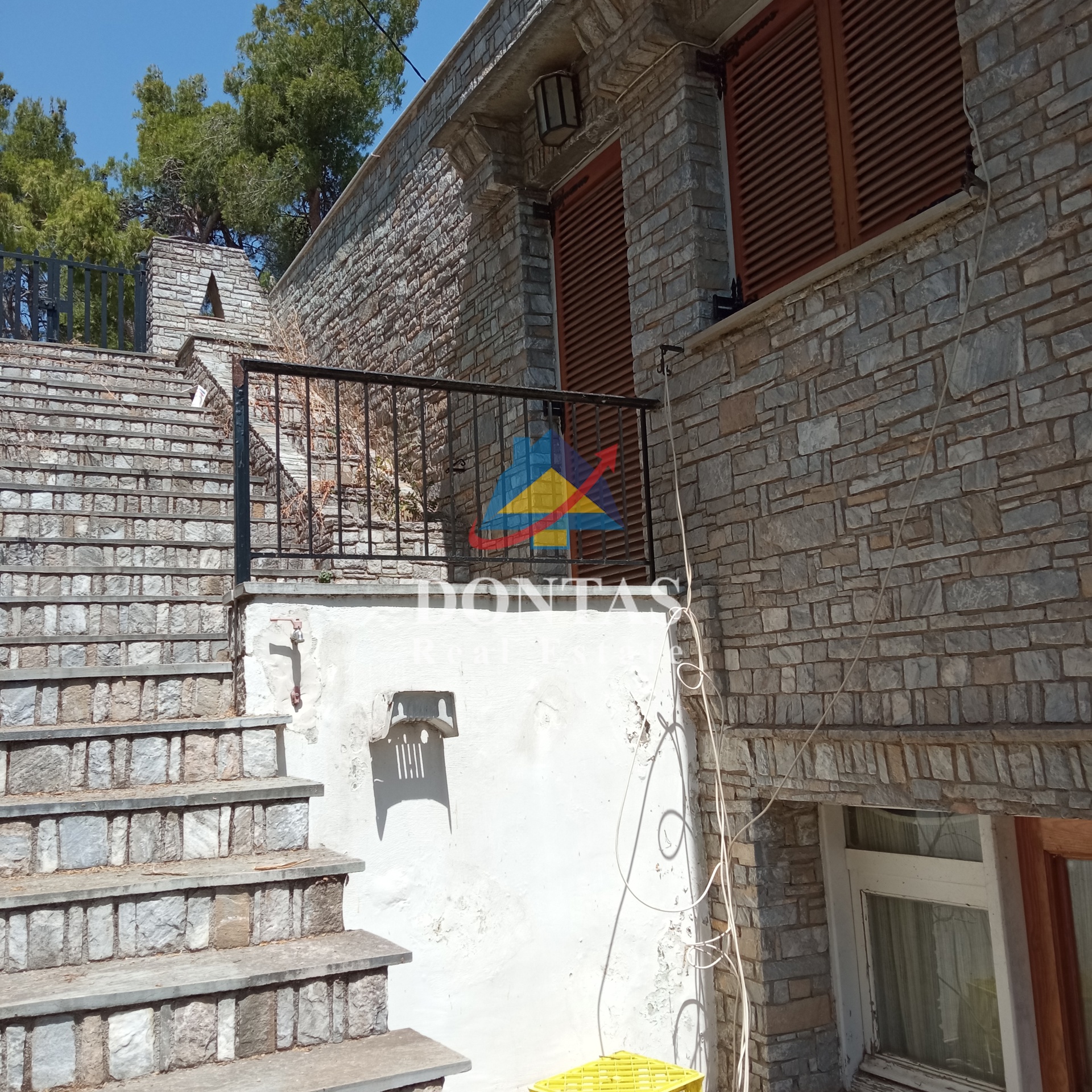 Gallery image 11