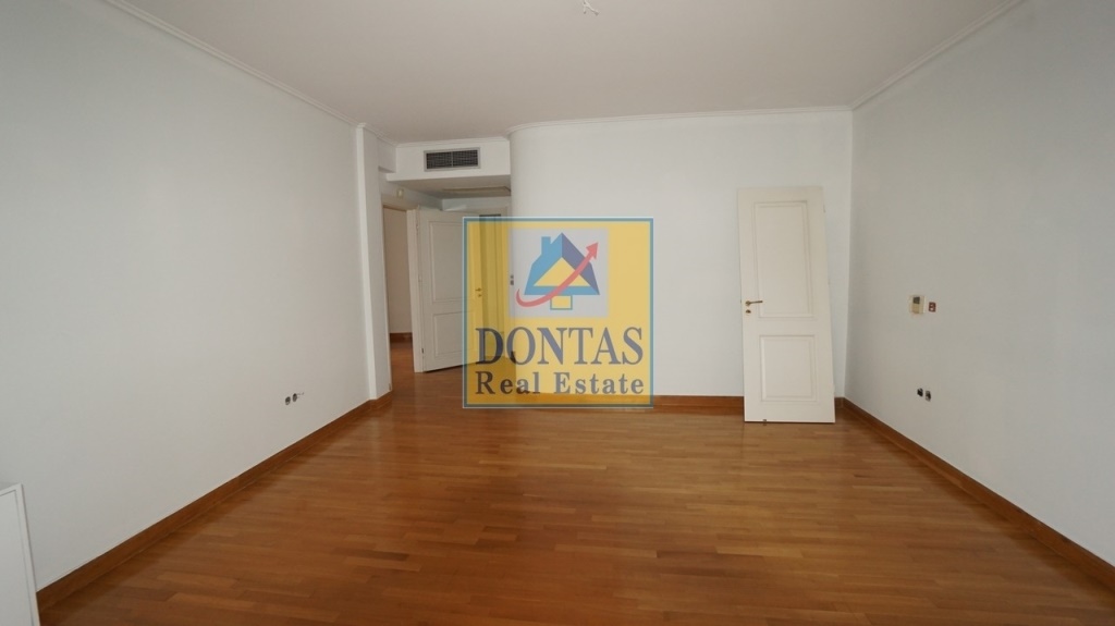 Gallery image 18