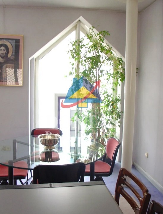 Gallery image 17