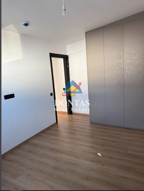 Gallery image 8