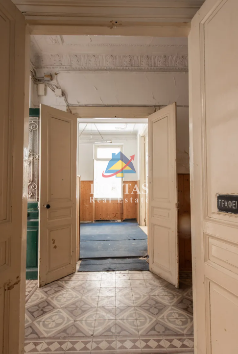 Gallery image 8