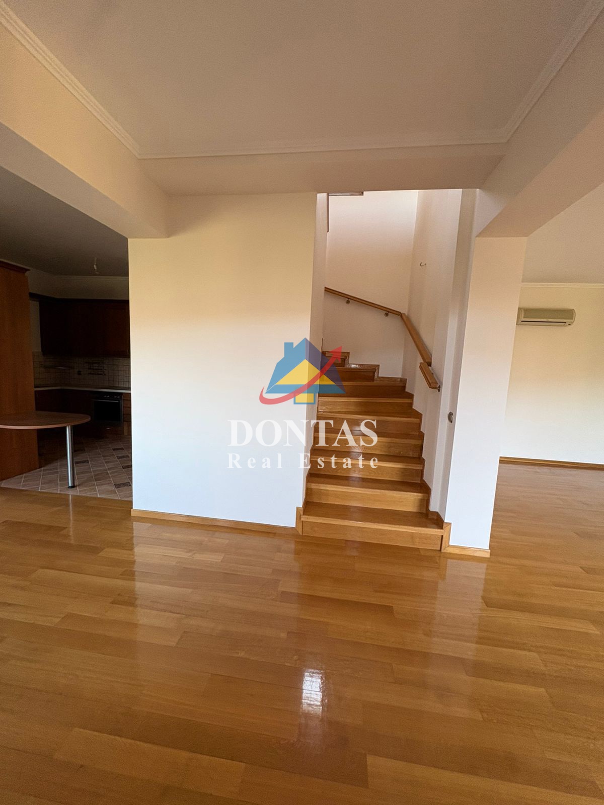 Gallery image 18