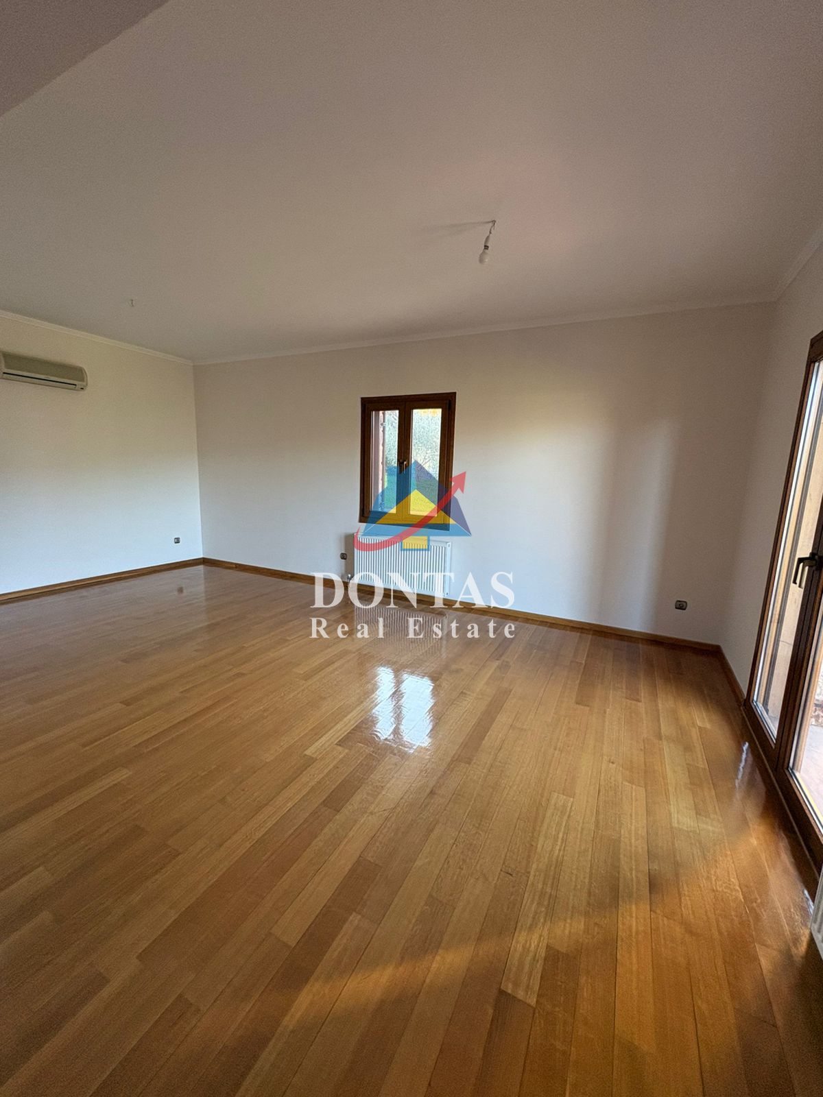 Gallery image 11