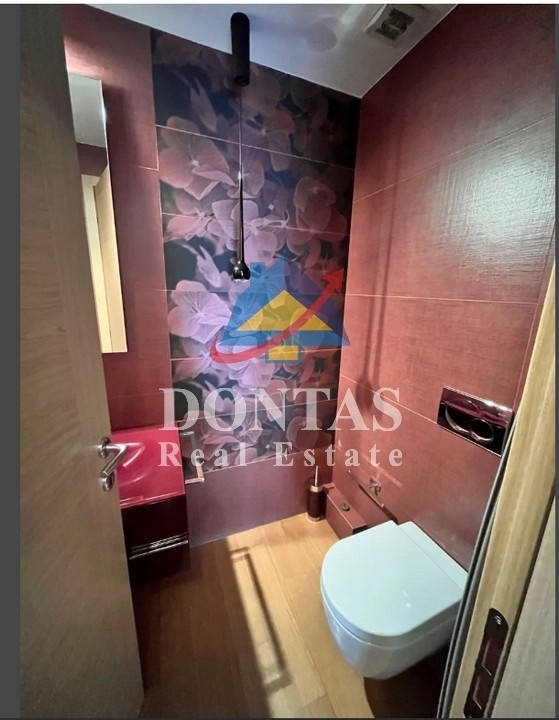 Gallery image 17