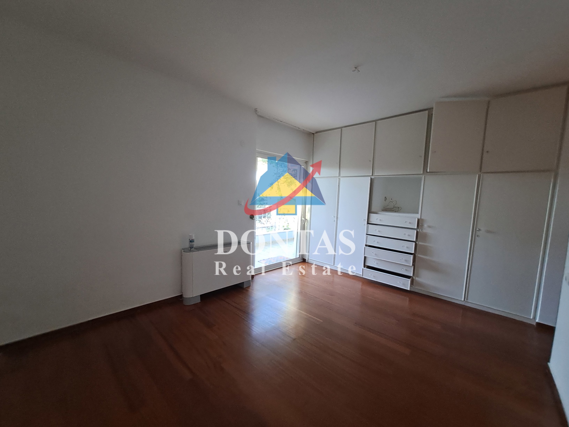Gallery image 16