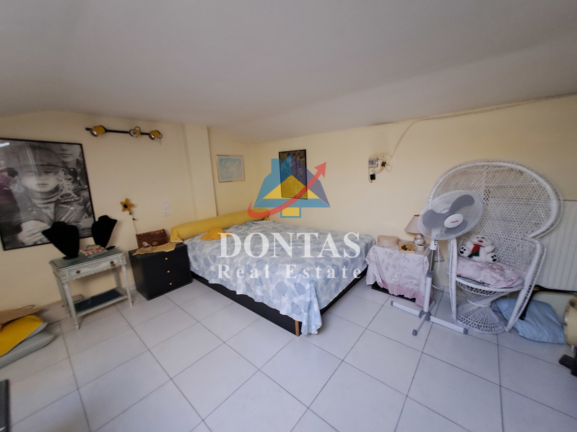 Gallery image 10