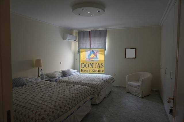 Gallery image 12