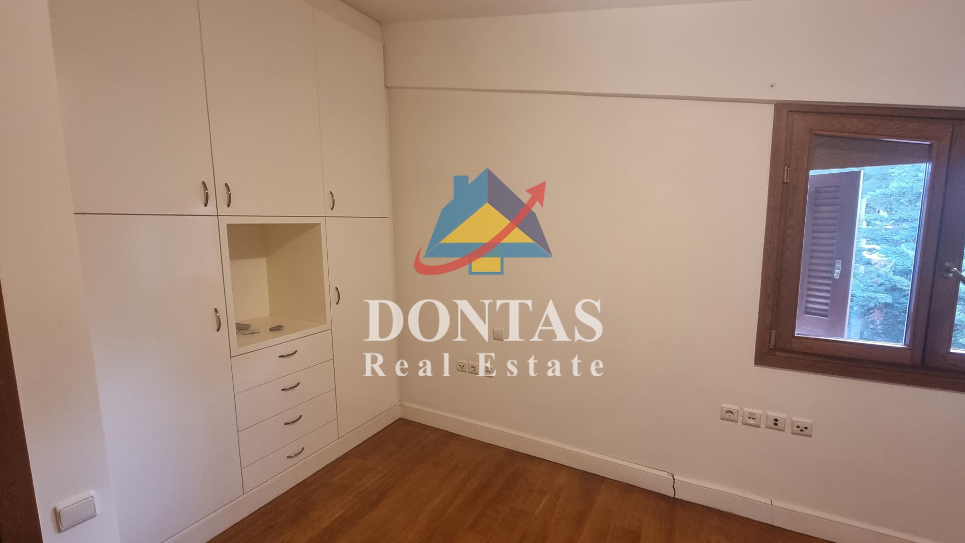 Gallery image 14