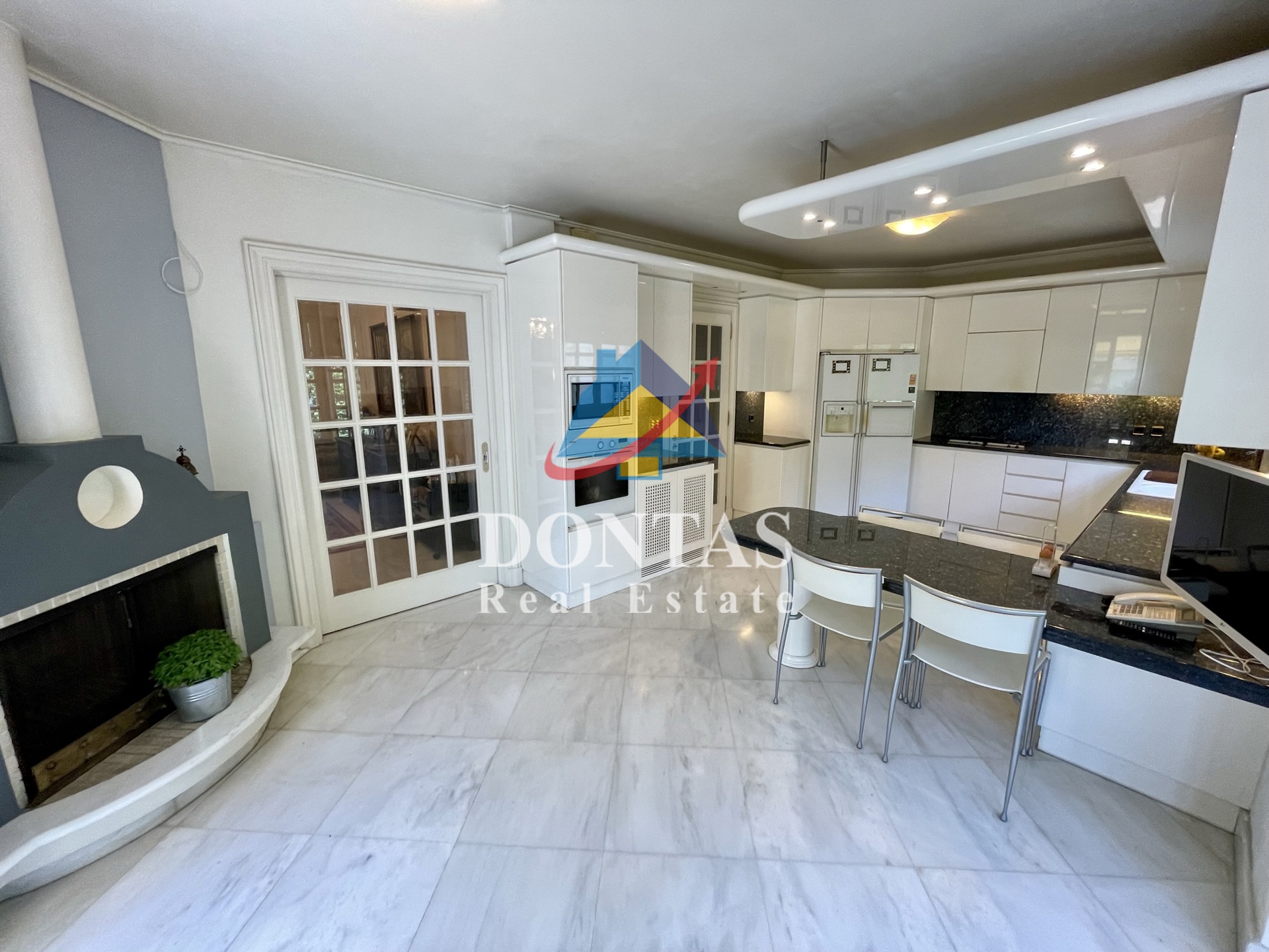 Gallery image 13