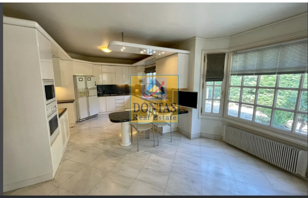 Gallery image 16
