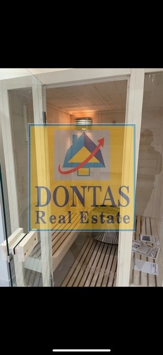 Gallery image 17