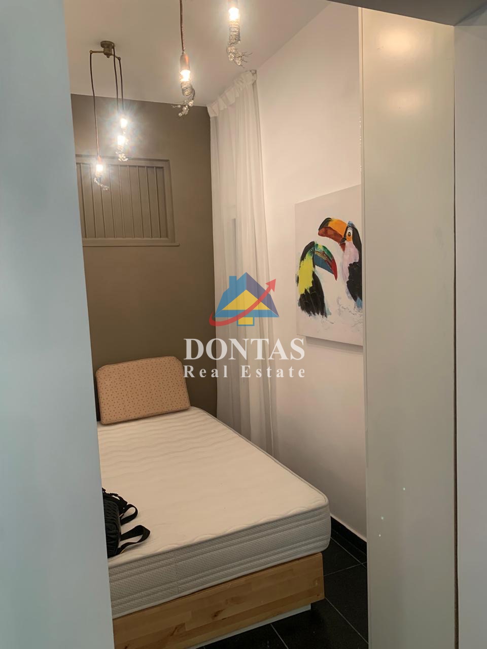 Gallery image 12