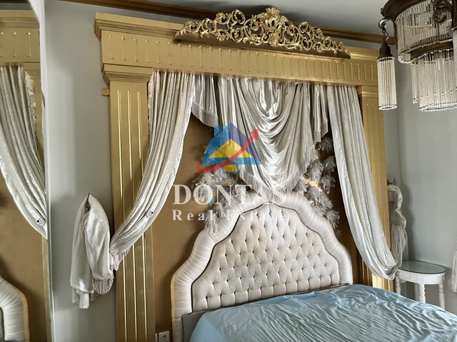 Gallery image 15