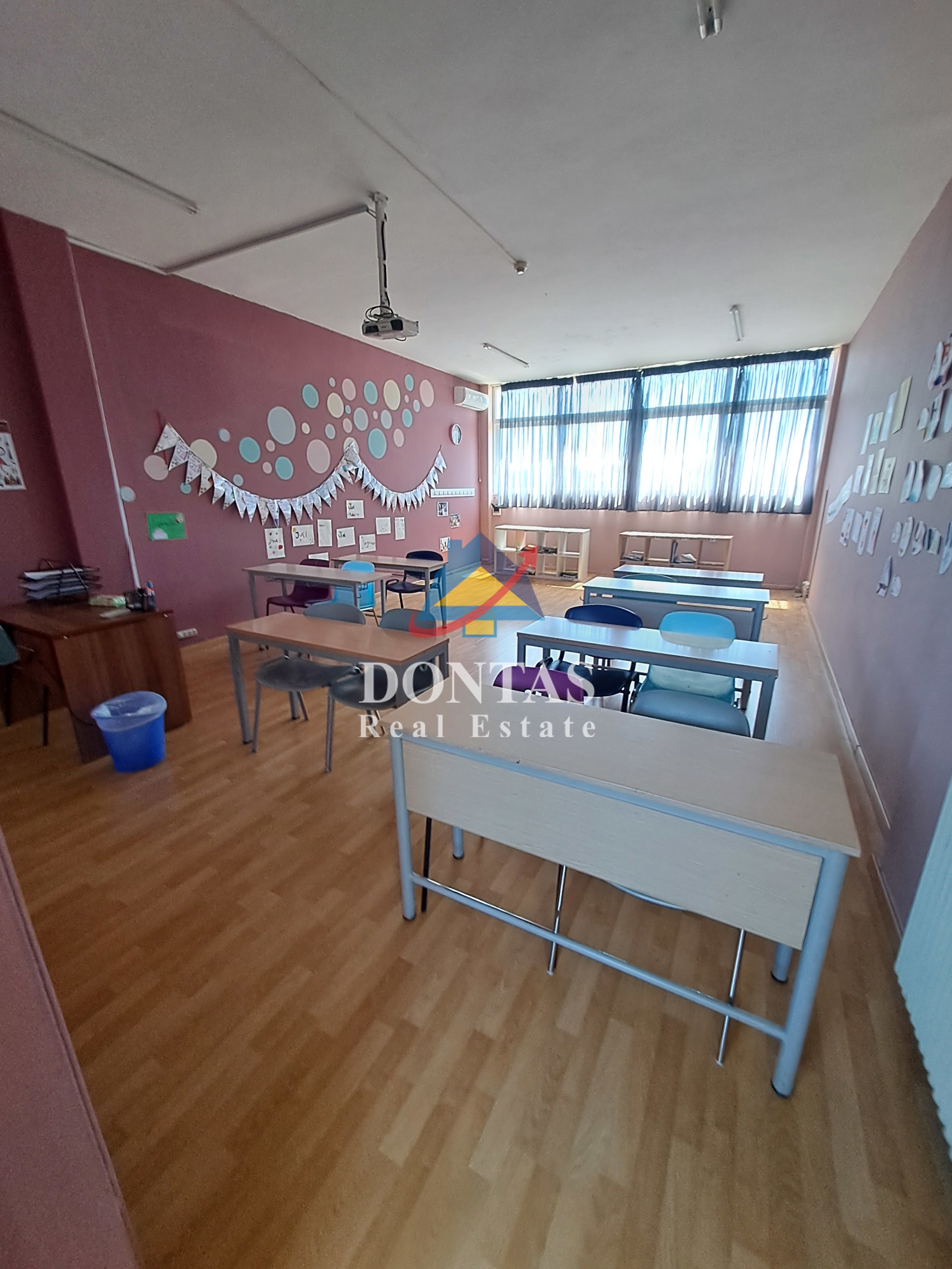 Gallery image 16