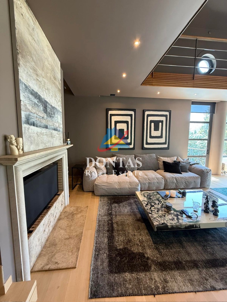 Gallery image 6