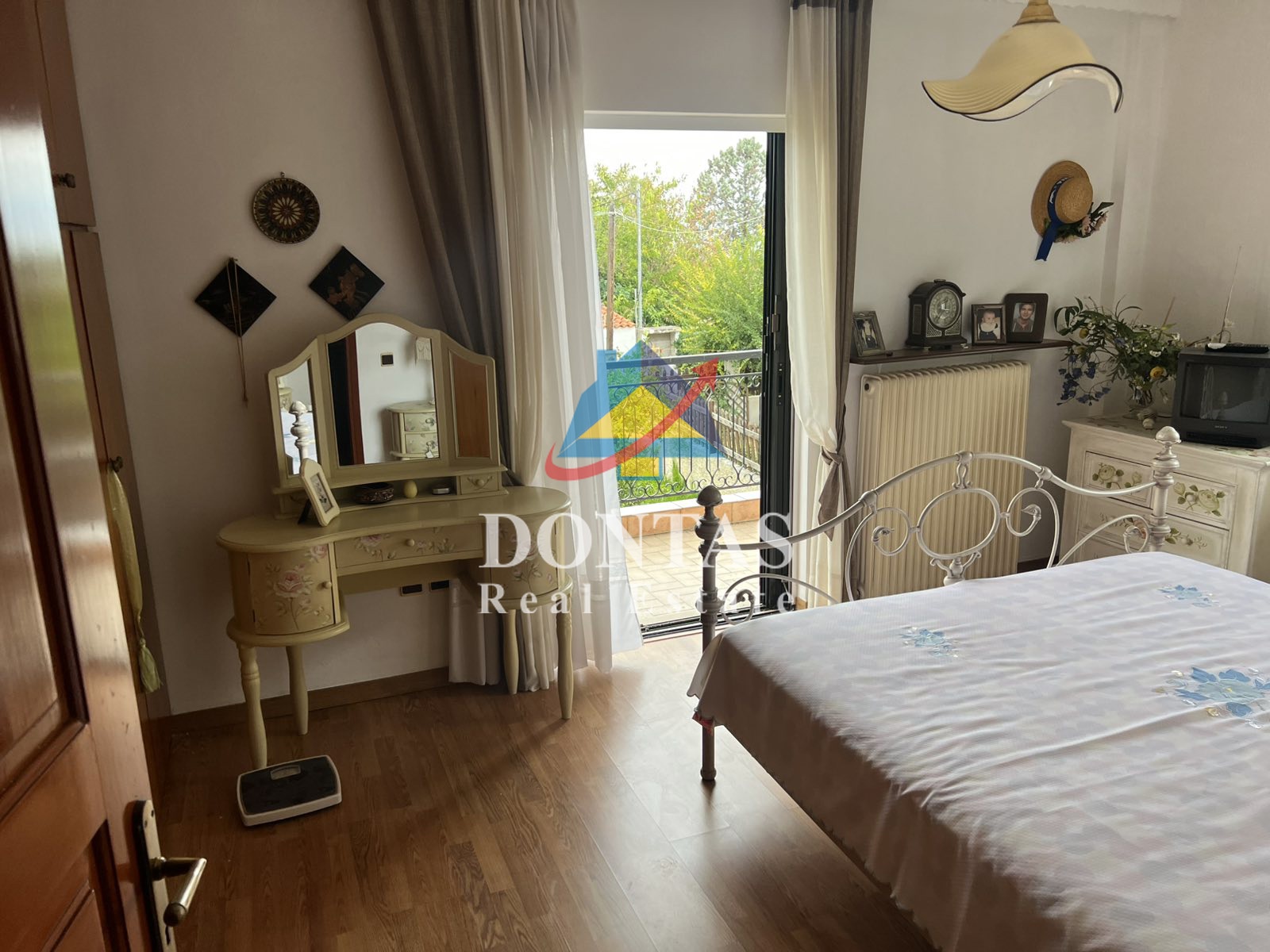 Gallery image 20