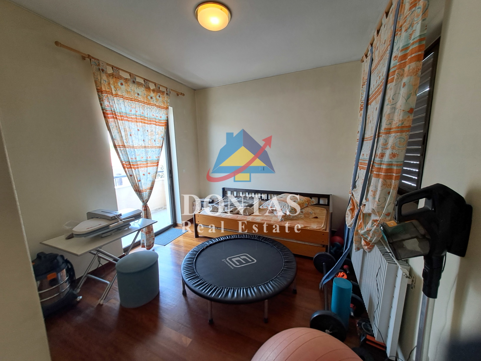 Gallery image 21