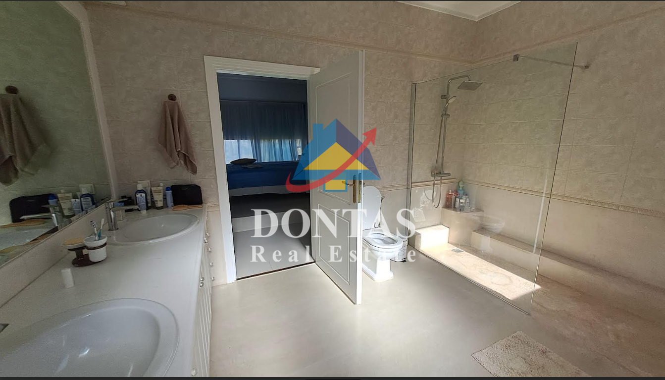 Gallery image 21