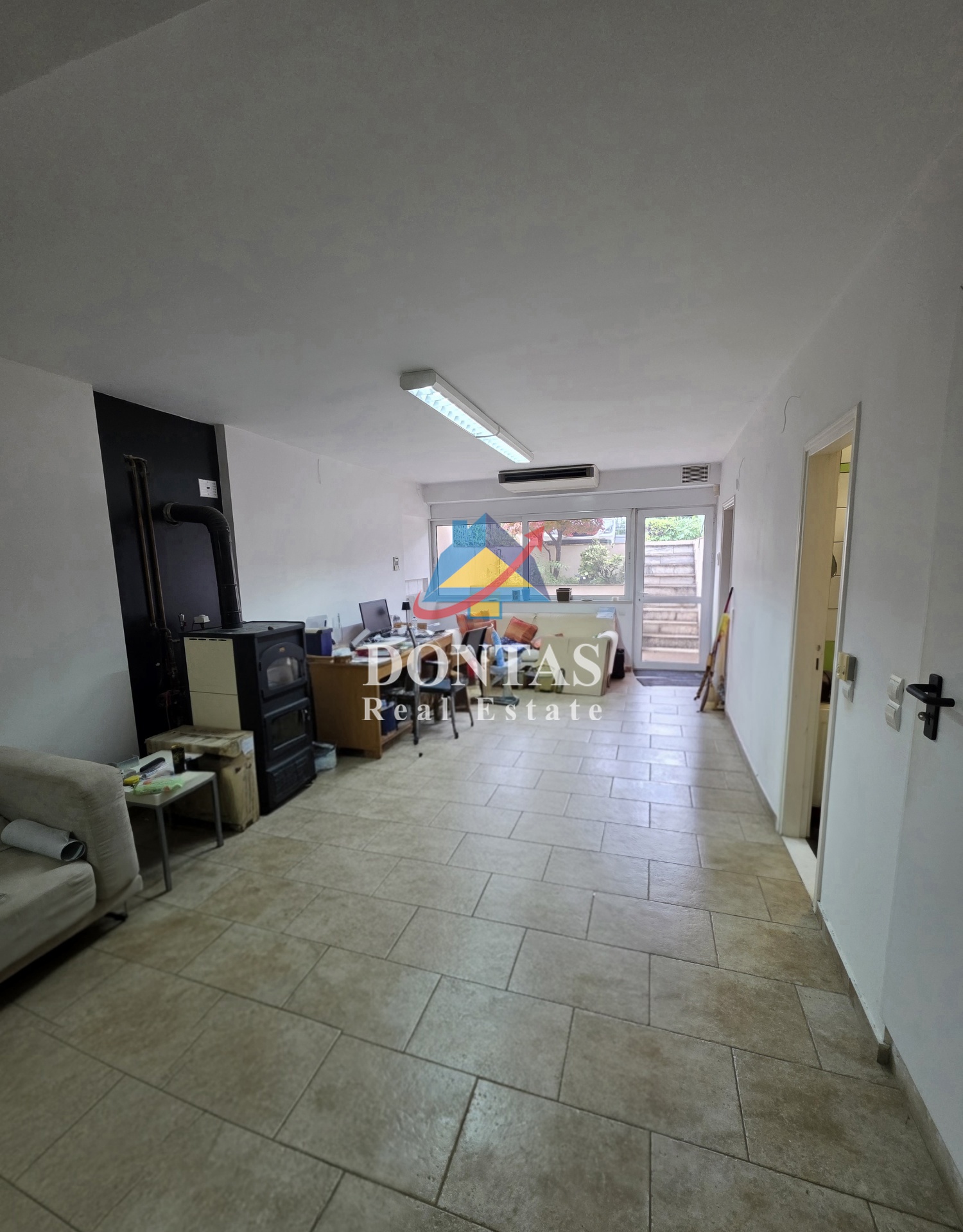 Gallery image 16
