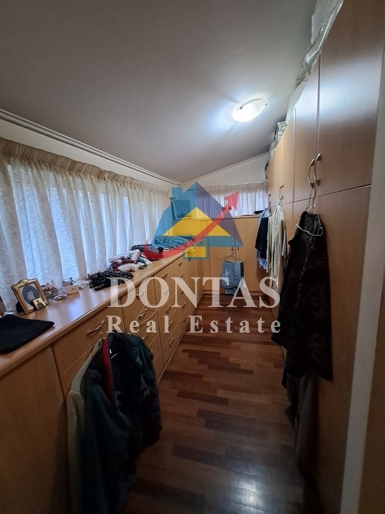 Gallery image 12