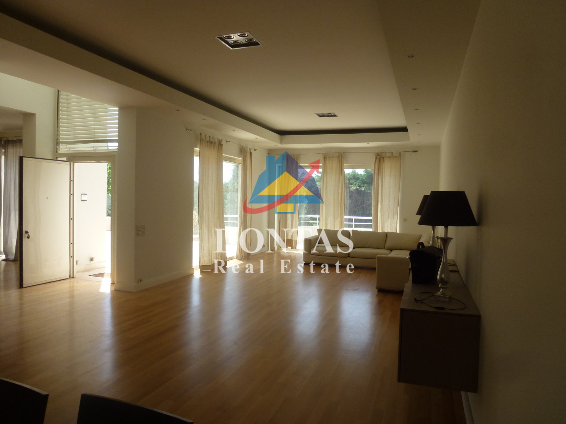 Gallery image 34