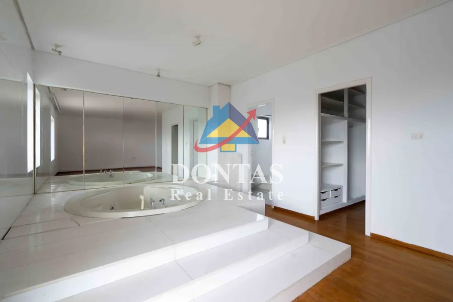 Gallery image 11