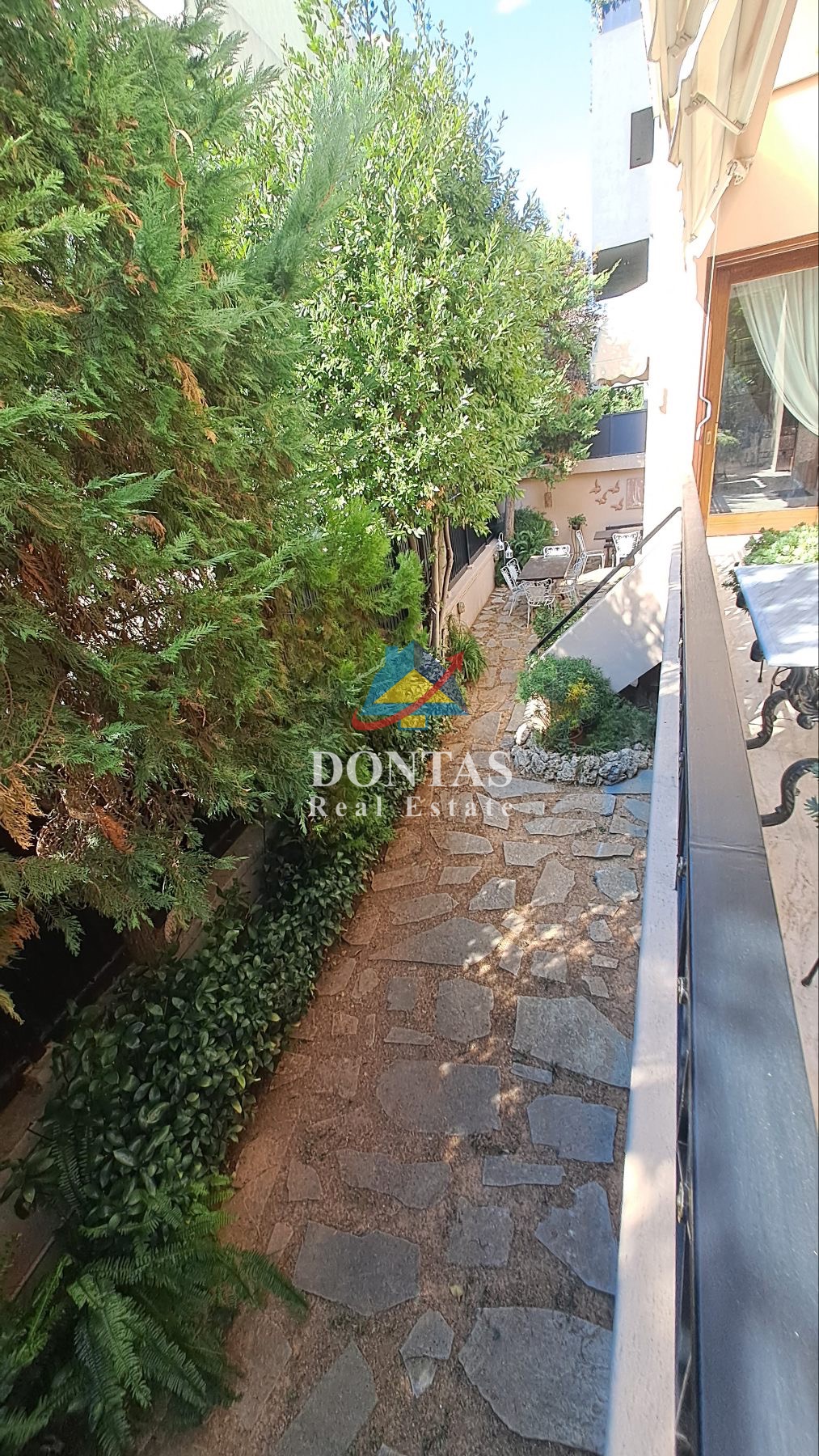 Gallery image 38