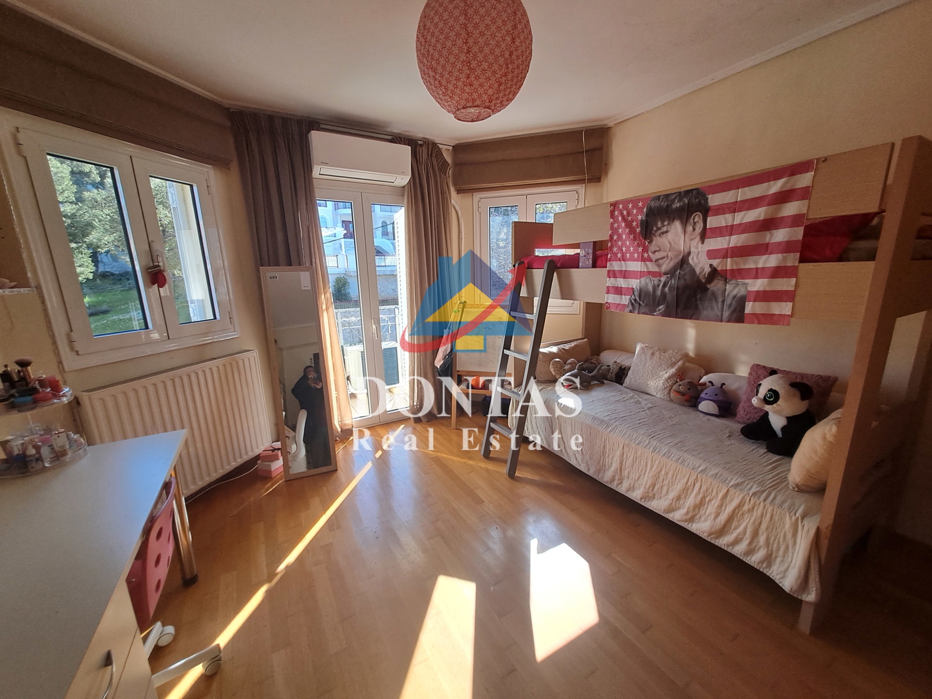 Gallery image 17
