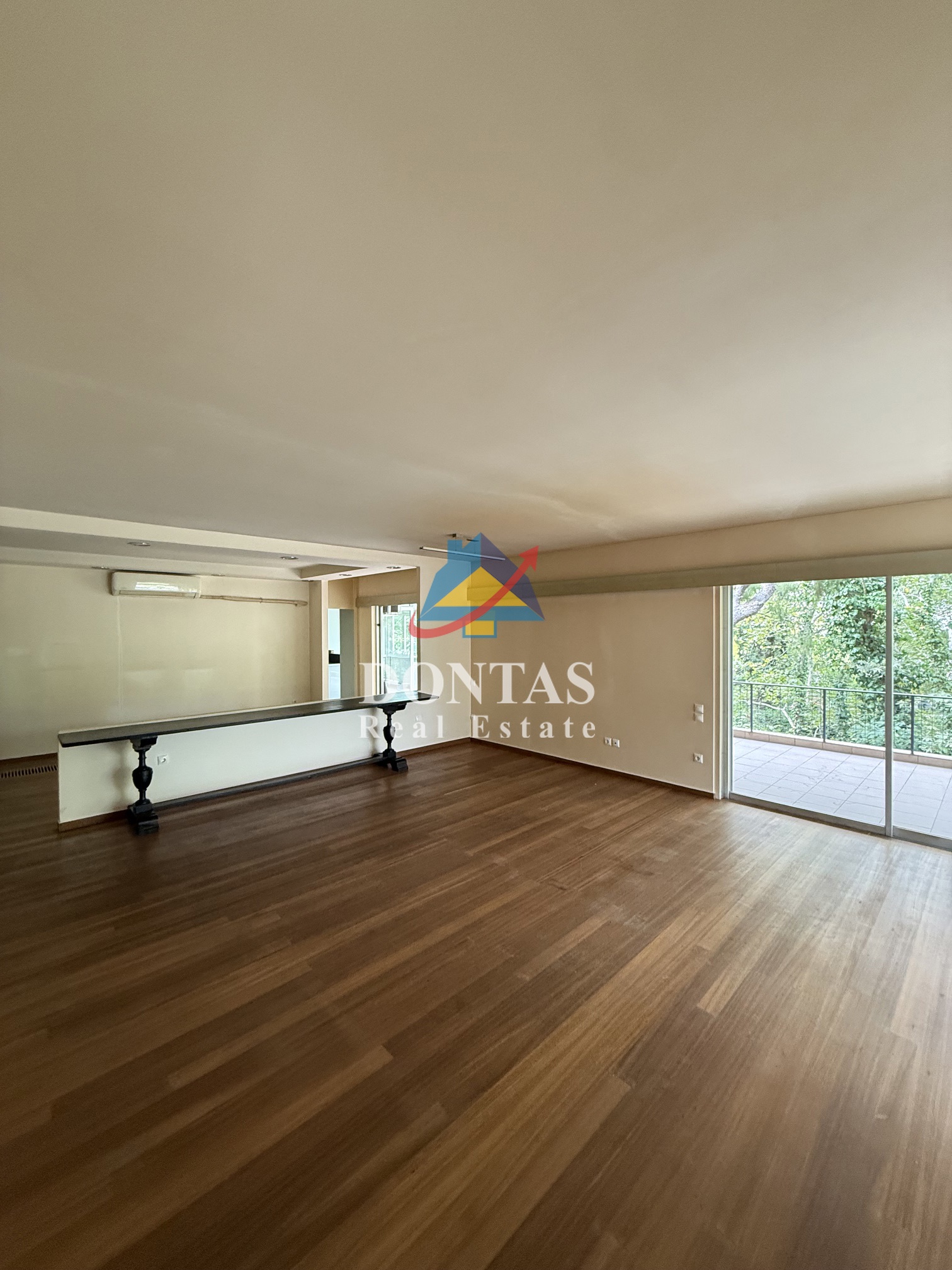 Gallery image 16