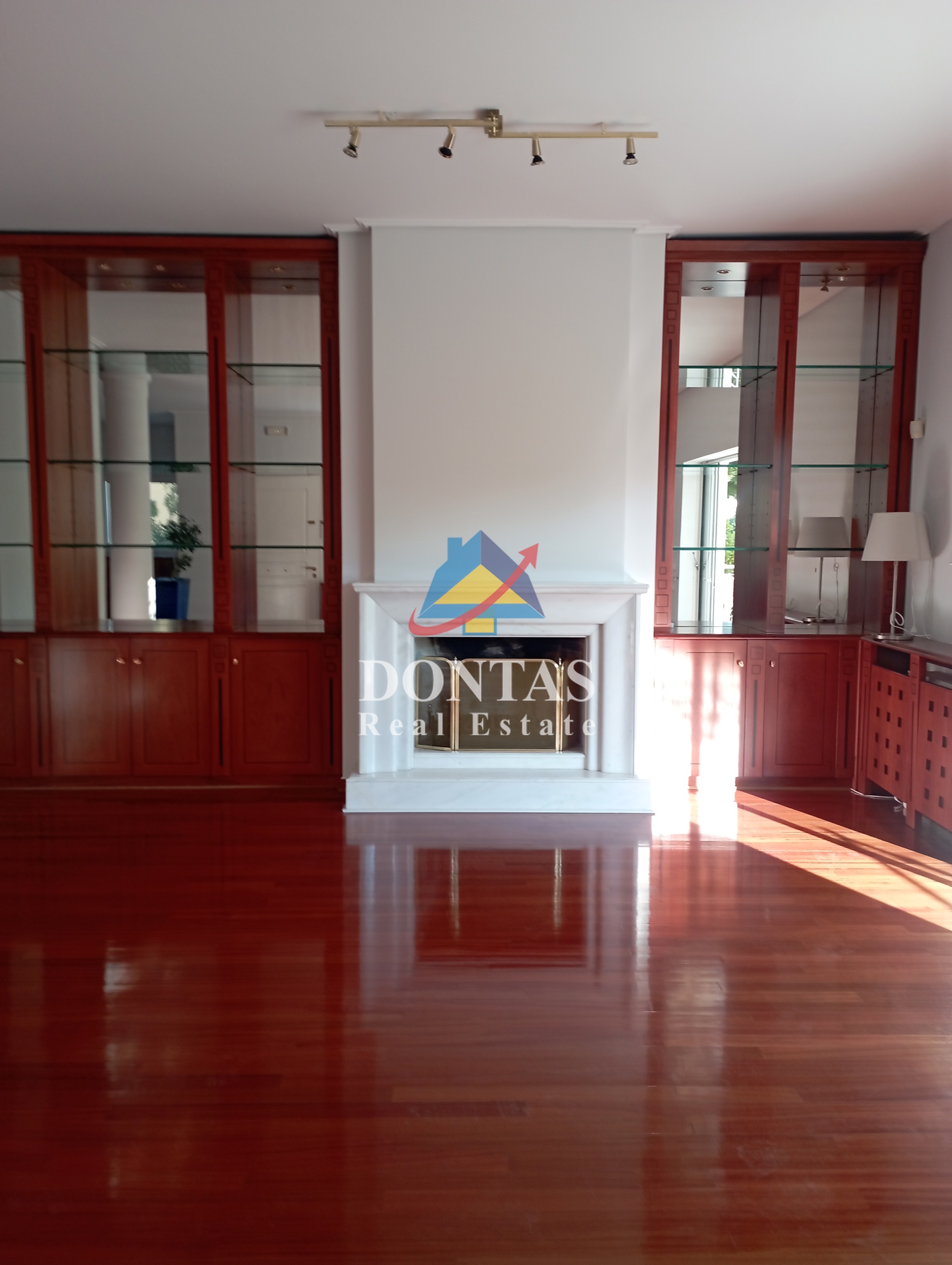 Gallery image 7