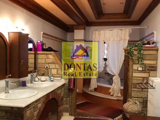 Gallery image 12