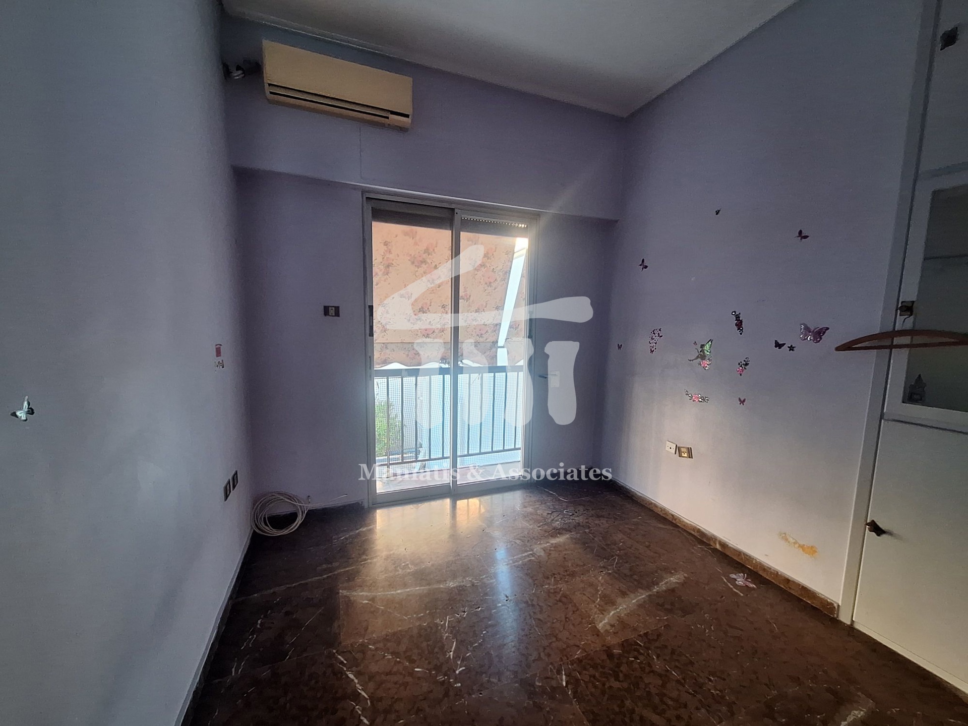 Gallery image 12
