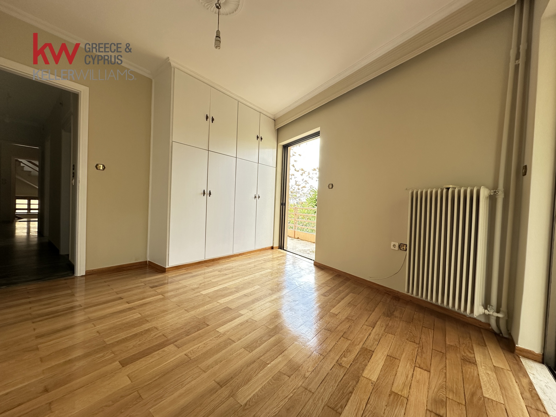 Gallery image 9