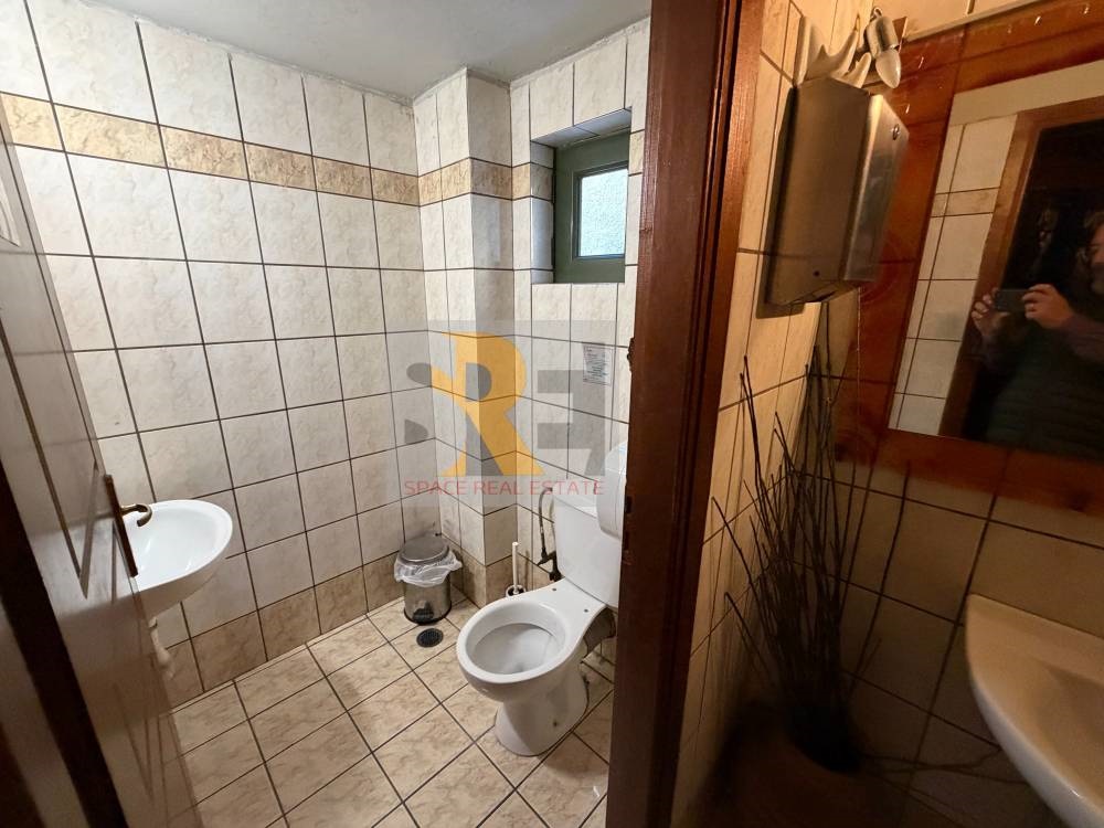 Gallery image 21