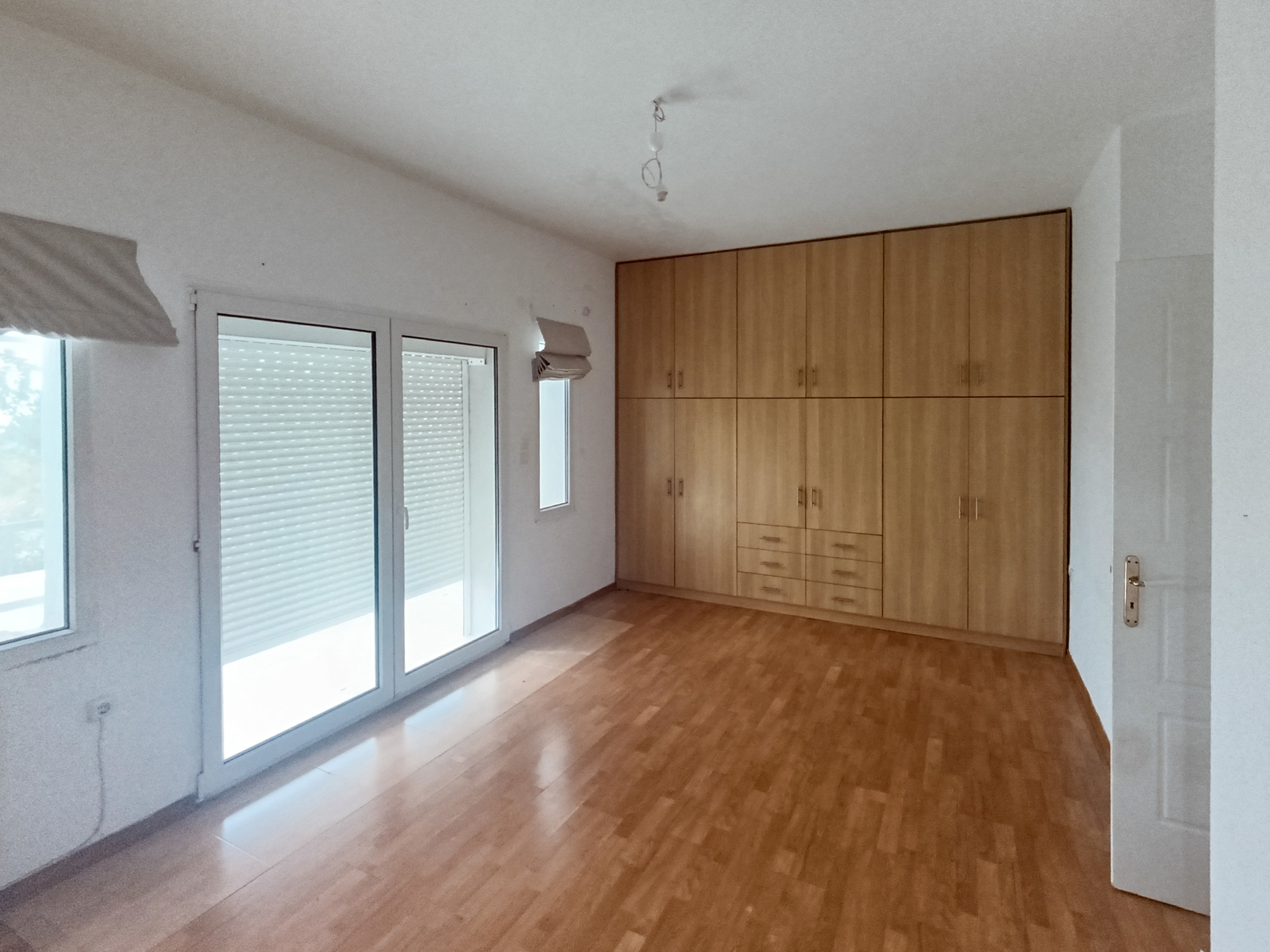Gallery image 11