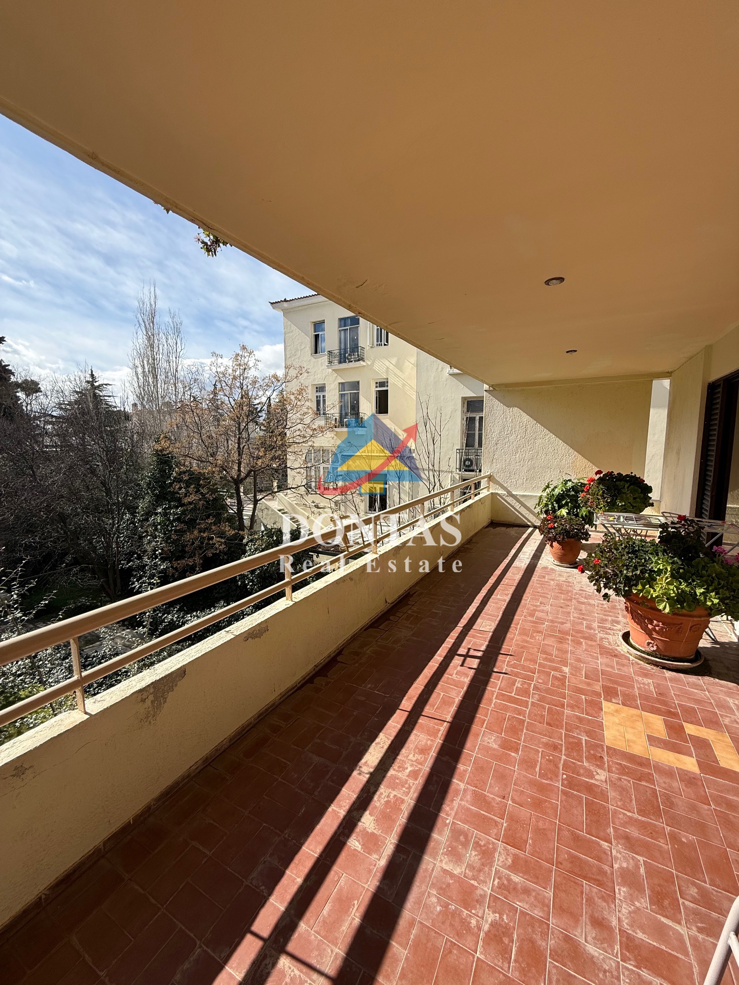 Gallery image 9