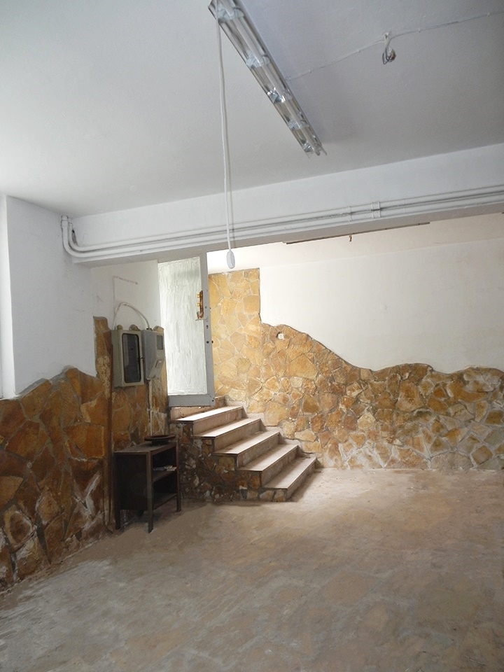 Gallery image 7